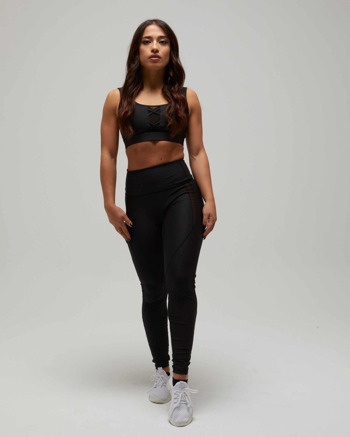 Reggiseno sportivo nero SISU Top palestra Flexivel con design elegante e supporto alto