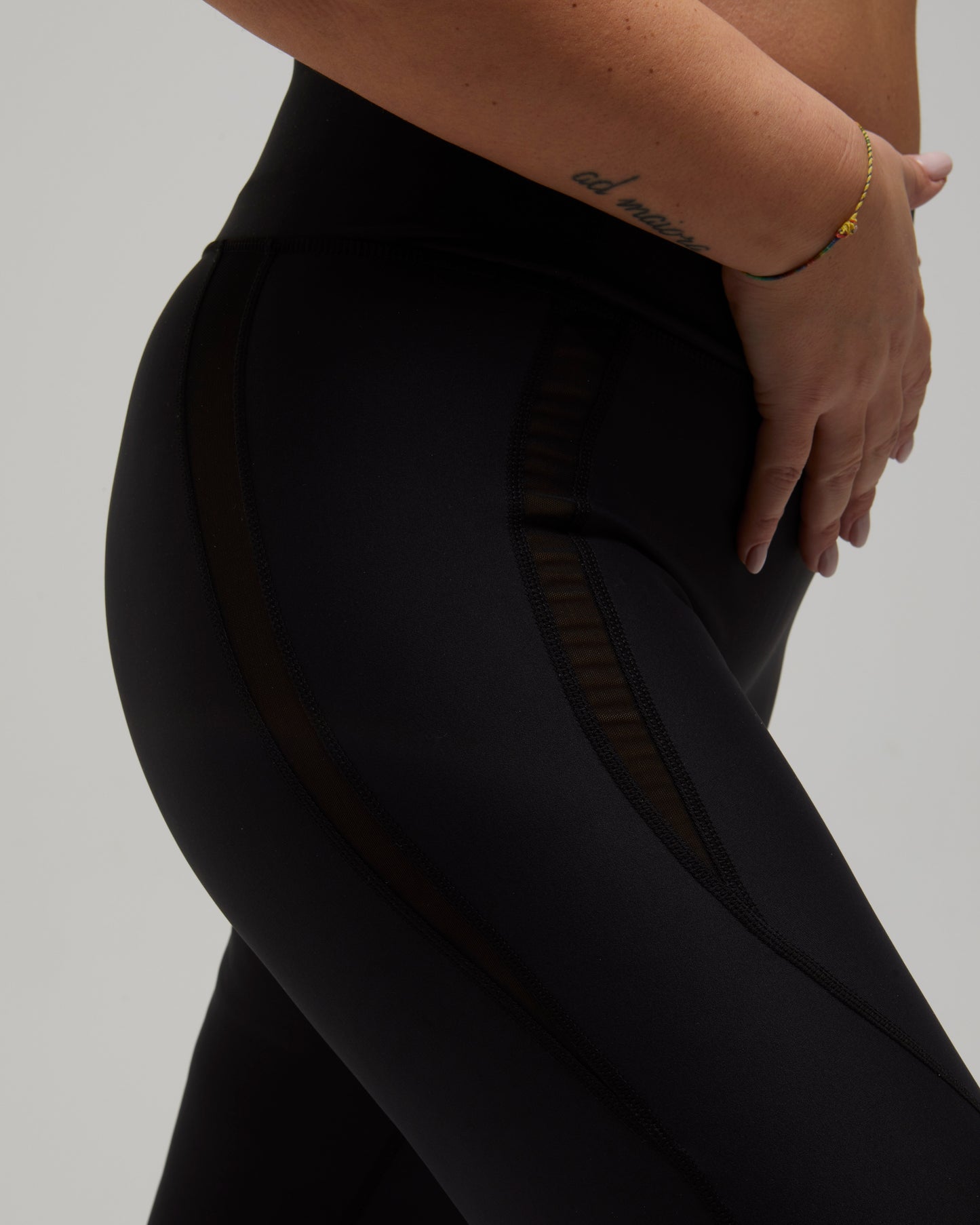 SISU LEGGINS DONNA PUSH UP NERO FLEXIVEL